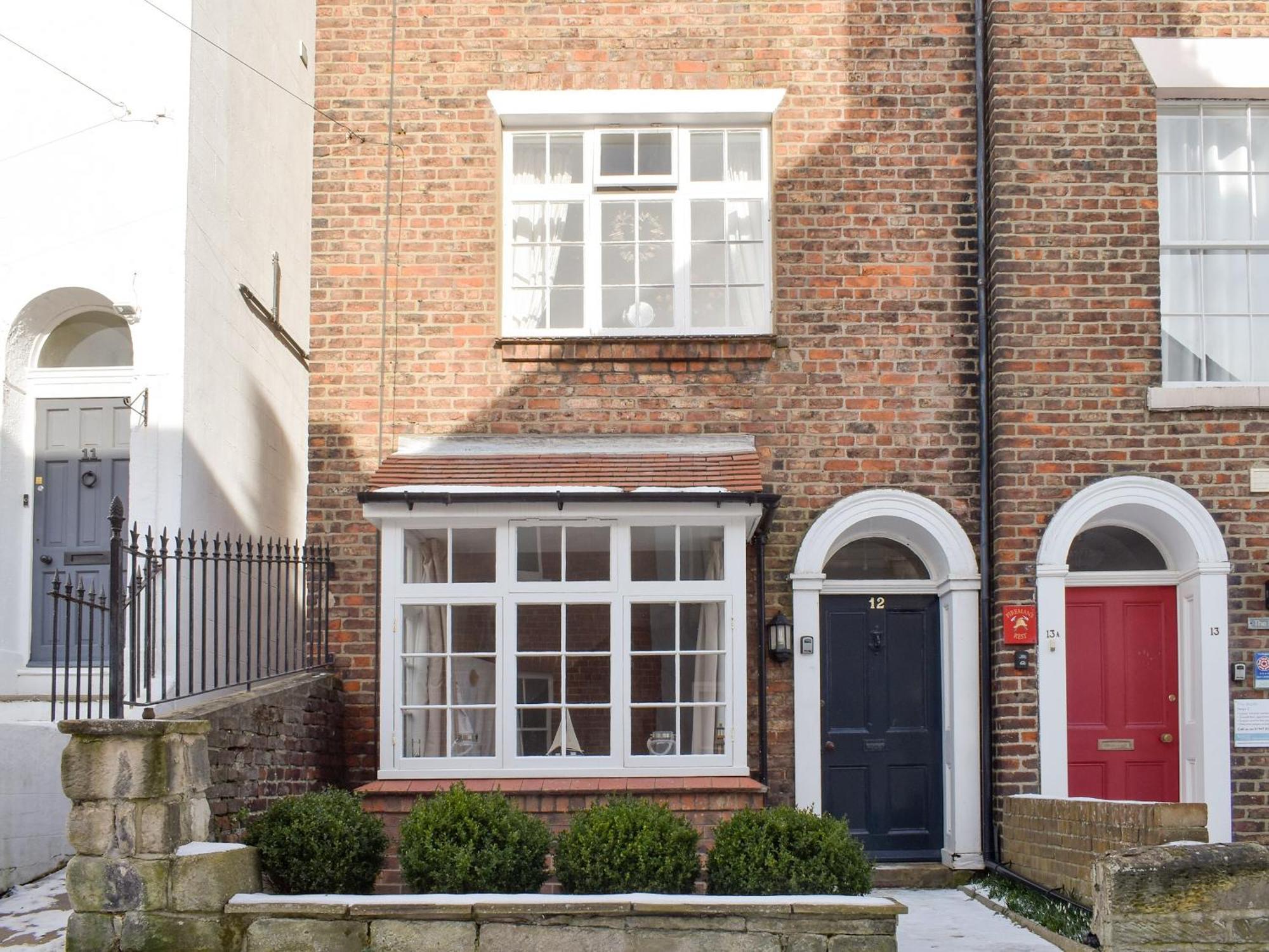 Вилла Whitby Townhouse Экстерьер фото